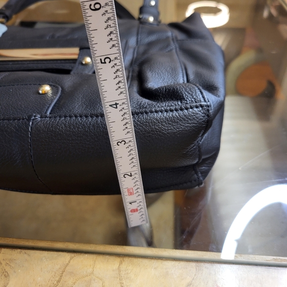 Roma Leather Concealment Purse - Picture 14 of 16